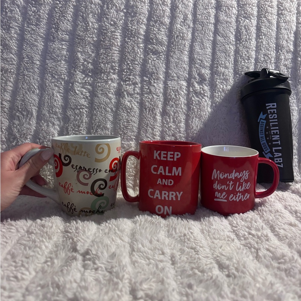 Cups bundle - Picture 4 of 4